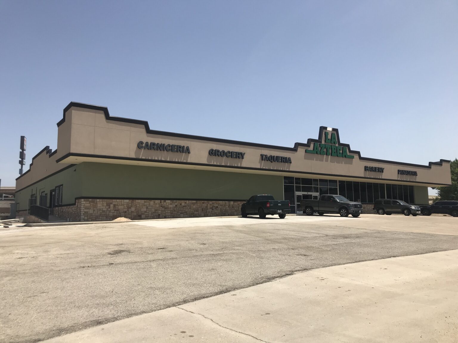 Tiendas La Azteca Meat Market